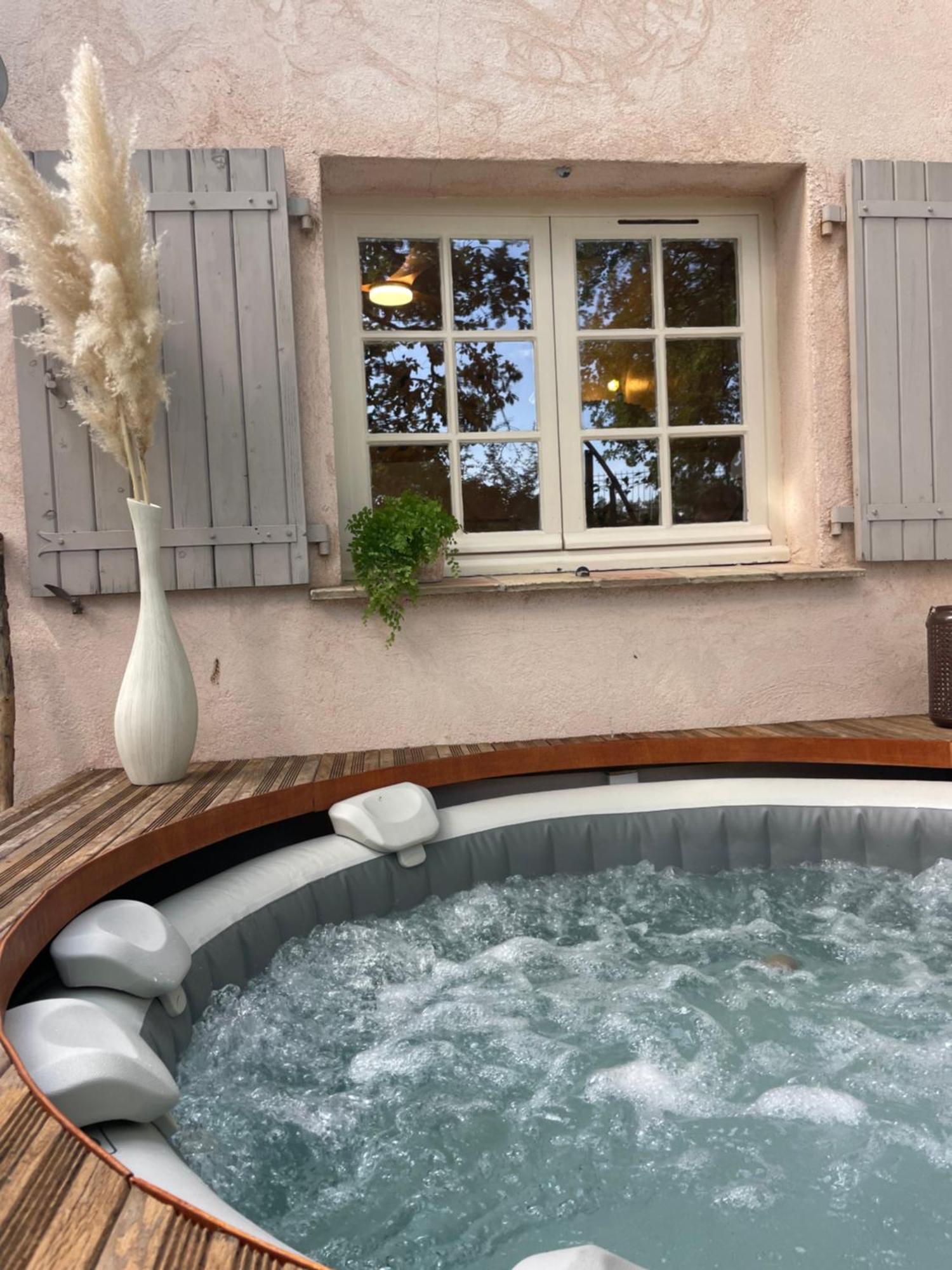 Maison Du Bonheur Holiday home *